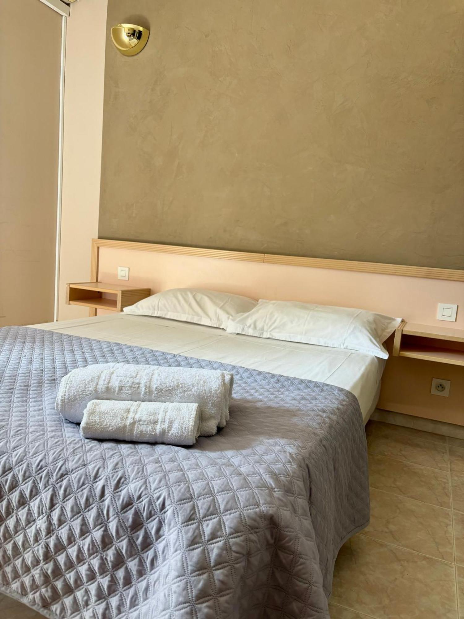 Hoetel U Santa Maria Olmeto  Chambre photo